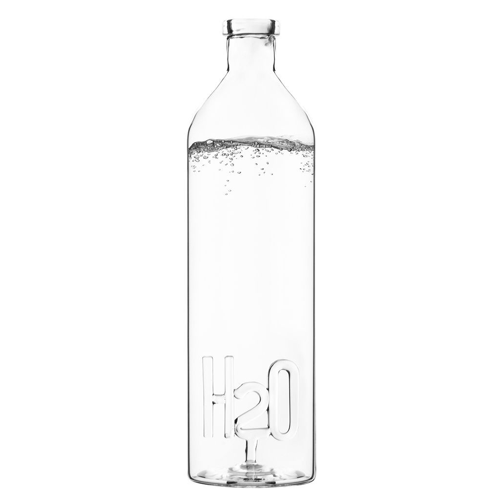 В бутылки стекает вода. Бутылка для воды h2o 5.5л. Бутылка для воды Seahorse 1.2л. Бутылка для воды Dolphin 1.2л. Бутылка для воды h2o, 1,2 л.