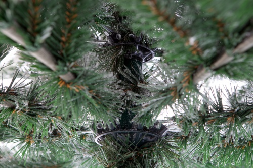 Искусственная ель Гарда заснеженная, Crystal Trees фото 4