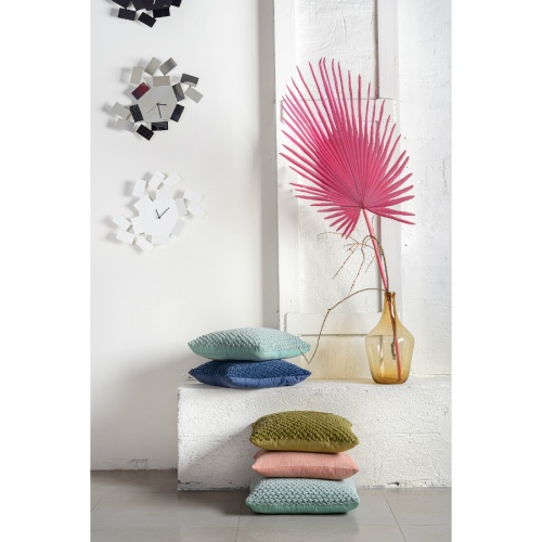 Подушка декоративная стеганая из хлопкового бархата оливкового цвета essential, 45х45 см фото 4