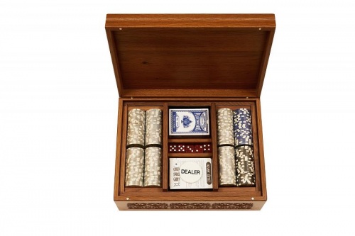 Набор покерный: 500 фишек, две колоды карт и кости в ларце из мореного дуба (Светлый) фото 2