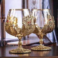 Набор из двух бокалов для коньяка Россия деревянная шкатулка