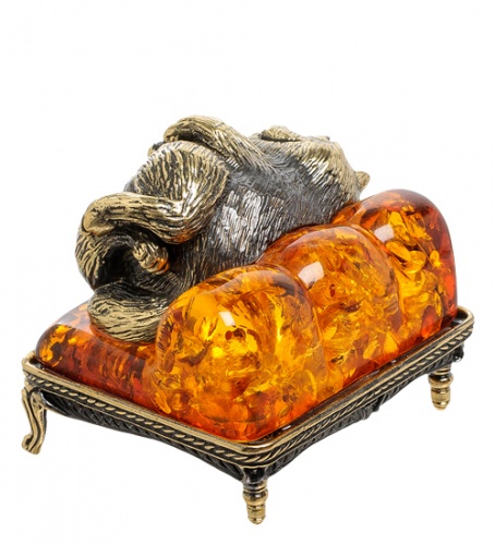 AM-1792 Фигурка "Кот на диване" (латунь, янтарь) фото 2