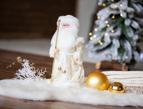 Игрушка музыкальная Дед Мороз в бело-золотом кафтане на батарейках (Новогодняя Сказка) фото 2