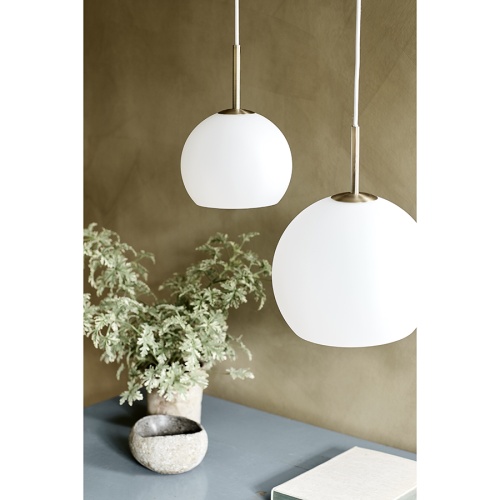 Лампа подвесная ball, 15хD18 см, белое опаловое стекло фото 2