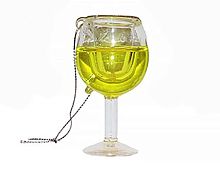 Ёлочная игрушка БОКАЛ ВИНА, стекло, 7.5 см, подвеска, Kurts Adler
