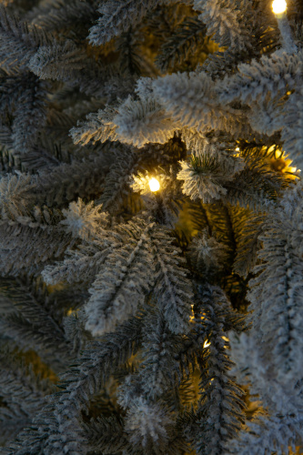 Искусственная ель Персея в снегу с вплетенной гирляндой, Crystal Trees фото 5