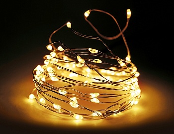 Гирлянда "Светлячки", 100 экстра тёплых белых mini LED-ламп, 5 м, золотистый провод, таймер, батарейки, Koopman International