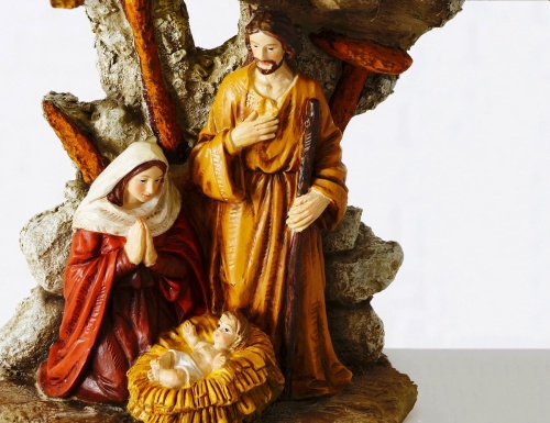 Рождественская настольная композиция-вертеп  КАСПЕР - Мария в одеждах, полистоун, 21х13 см, Boltze фото 2