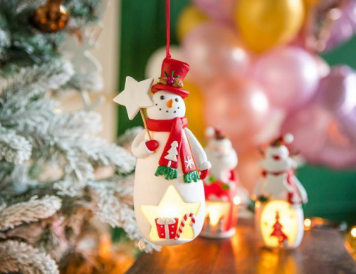 Ёлочная игрушка ОБАЯТЕЛЬНЫЙ САНТА с подсветкой LED-огнями, полирезин, 13 см, подвеска, Forest Market фото 8