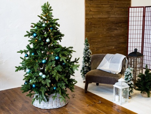 Плетёная корзина "Кантри" для декорирования основания елки, белёное дерево, National Tree Company фото 4
