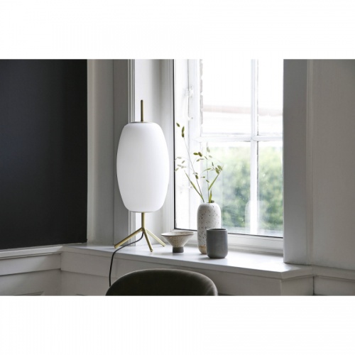 Лампа настольная silk, d20 см, белое опаловое стекло фото 2