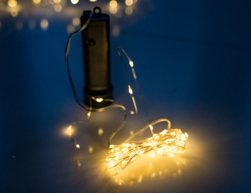 Гирлянда "Сияющие капли", тёплые белые мини LED-огни, серебряная проволока, контроллер, таймер, батарейки, уличная, Kaemingk (Lumineo) фото 2