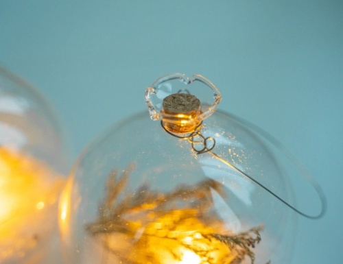 Светящееся украшение - шар ЛАВАНДА В СНЕГУ, стекло, тёплый белый LED-огонь, 10.5 см, батарейки, Kaemingk (Lumineo) фото 4