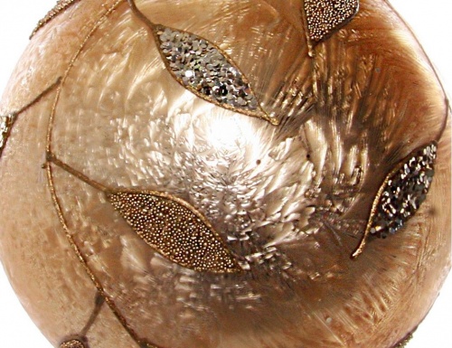Стеклянный ёлочный шар "Мерцание ветвей", золотой, SHISHI фото 2