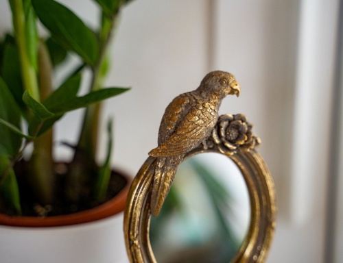 Настольное зеркало "Галантный попугайчик", полистоун, золотое, 9.8x8x24 см, Kaemingk фото 2