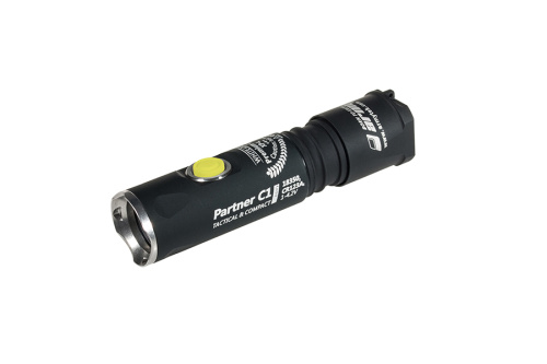 Фонарь светодиодный тактический Armytek Partner C1 Pro v3, 740 лм, теплый свет, 1-CR123A