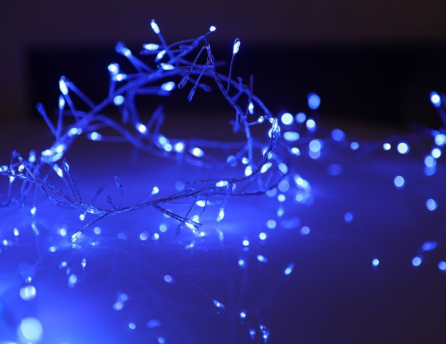 CLUSTER LIGHTS - электрогирлянда ФЕЙЕРВЕРК (роса) 200 синих mini LED-ламп, 2 м, коннектор, серебряная проволока, уличная, SNOWHOUSE