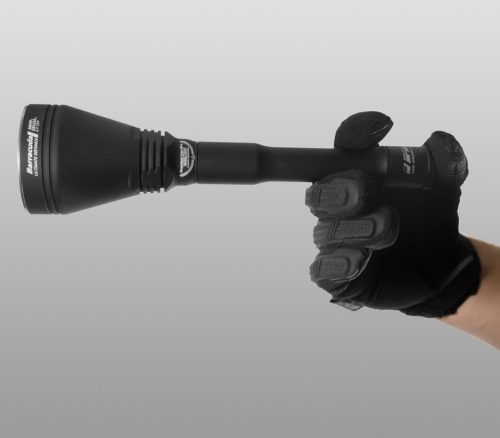 Фонарь светодиодный поисковой Armytek Barracuda v2, 1350 лм, аккумулятор фото 6