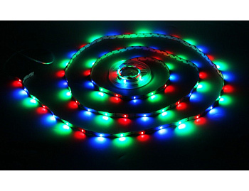 Гирлянда "Светящаяся лента" на липучке, 90 разноцветных LED-огней, 3 м, батарейки, Koopman International