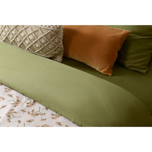 Чехол на подушку из хлопкового бархата коричневого цвета из коллекции essential фото 3