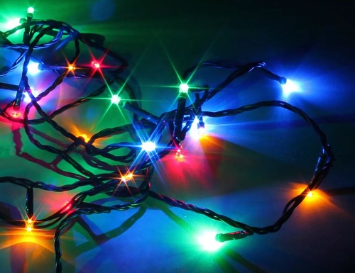 Электрогирлянда "Нить домашняя", разноцветные LED-лампы (светодиоды), зеленый провод, контроллер, SNOWMEN