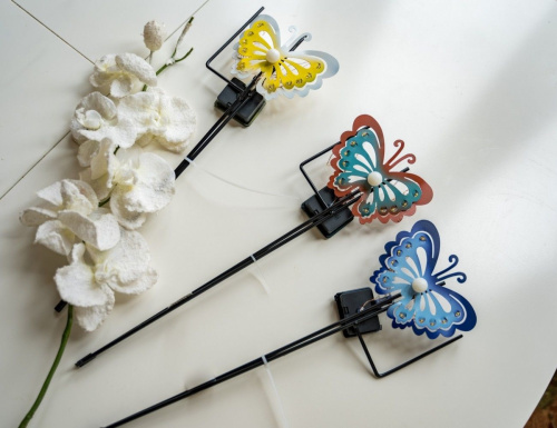 Садовый светильник Solar FAIRY BUTTERFLY на солнечной батарее, голубой, 11 тёплых белых микро LED-огней, 75 см, Kaemingk (Lumineo) фото 3