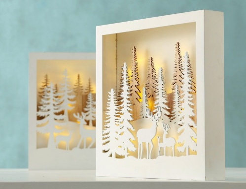 Светящаяся декорация "Олени среди ёлочек - олени с оленёнком", дерево, белый, 15 тёплых белых LED-огней, 30х5х30 см, батарейки, Boltze фото 2