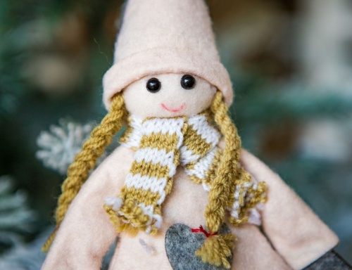 Кукла на ёлку "Девочка с сердечком", текстиль, 27 см, Due Esse Christmas фото 2
