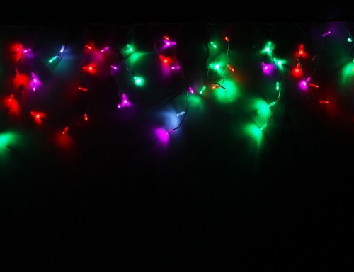 Светодиодная бахрома мерцающая, 144 разноцветных LED, влагозащитный колпачок, 3х0.9 м, коннектор, белый провод, уличные, Rich LED фото 2