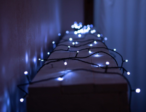Ярусная гирлянда на елку 150 см Easy Light - Объемная, 126 холодных белых LED-огней, зеленый ПВХ, контроллер, IP44, Kaemingk фото 3