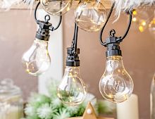 Светодиодная гирлянда Party Lights - СВЕТЛЯЧКИ В ЛАМПОЧКАХ прозрачная, 20 ламп, 100 экстра тёплых белых микро LED-огней, 10 м, коннектор, чёрный провод, уличная, Winter Deco