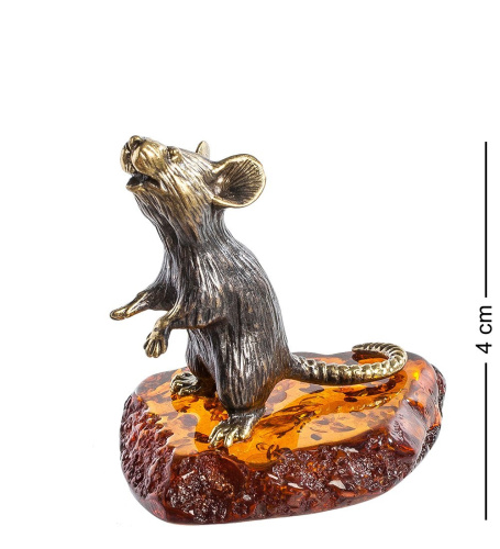 AM- 397 Фигурка «Крыса на подставке» (латунь, янтарь)
