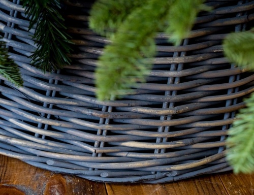 Плетёная корзина "Винтаж" для декорирования основания елки, коричневая дымчатая, 60х26 см, National Tree Company фото 2