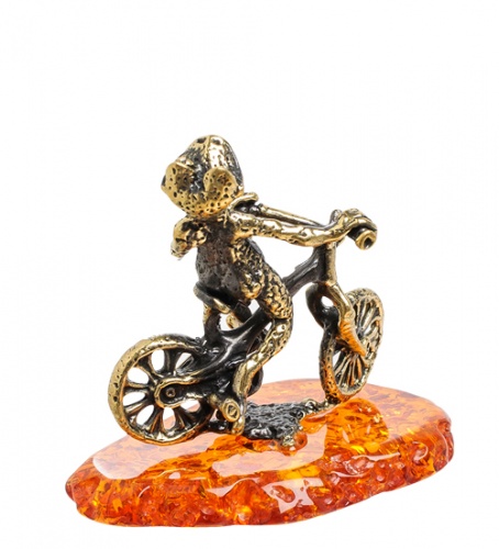 AM-1493 Фигурка "Лягушка на велосипеде" (латунь, янтарь) фото 2
