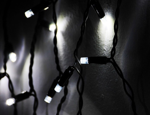 Светодиодная бахрома Legoled 3.1*0.5 м, 120 холодных LED-огней, холодное мерцание, черный КАУЧУК, соединяемая, IP65, BEAUTY LED фото 7