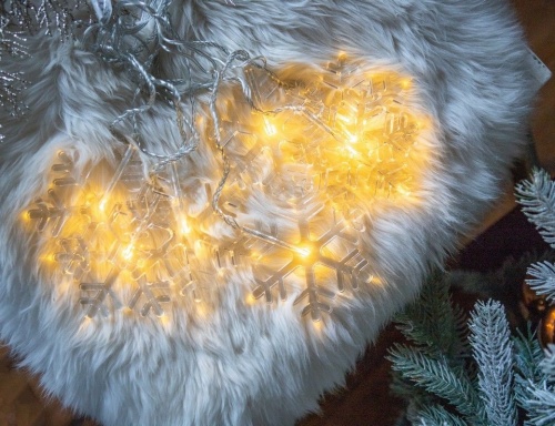 Электрогирлянда - бахрома "Волшебные снежинки", 8 тёплых белых LED-огней, 105 см, таймер, батарейки, Kaemingk фото 3