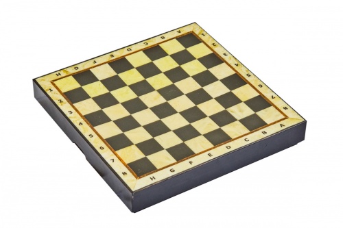 Шахматная коробка средняя 35*35 фото 2