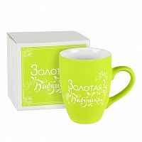 Подарочная кружка Soft Touch синяя с гравировкой "Золотая бабушка", в подарочной коробке с наклейкой, размер упаковки 1110,59, вес изделия 355 гр, материал: фаянс, цвет: голубой, синий, салатовый