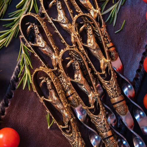 Набор шампуров "Охотничьи трофеи"( Борзая) в колчане с мангалом фото 5