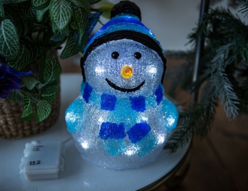 Светящаяся фигура "Снеговик в шапочке", акрил, 20 холодных белых LED-огней, 18x18x24 см, таймер, батарейки, уличный, Kaemingk фото 2