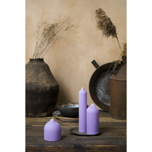 Свеча декоративная цвета лаванды из коллекции edge фото 3