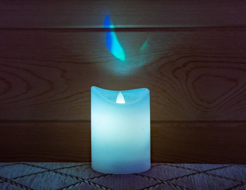 Светодиодная восковая свеча "Живой радужный огонёк", белая, RGB LED-огонь колышущийся, таймер, Koopman International фото 3
