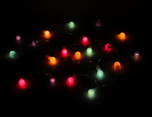 Электрогирлянда "Шарики - зимние леденцы", 20 разноцветных шариков, тёплые белый LED-огни, 1.9+0.3 м, прозрачный провод, батарейки., Koopman International фото 2