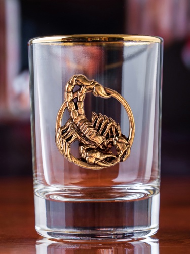 Набор из 6-ти рюмок для водки с золотой обводкой с накладкой "Скорпион" латунь, упаковка пейсли, ложемент,шелк фото 4