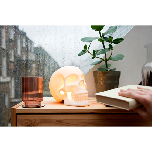 Лампа настольная suck uk, skull light фото 7