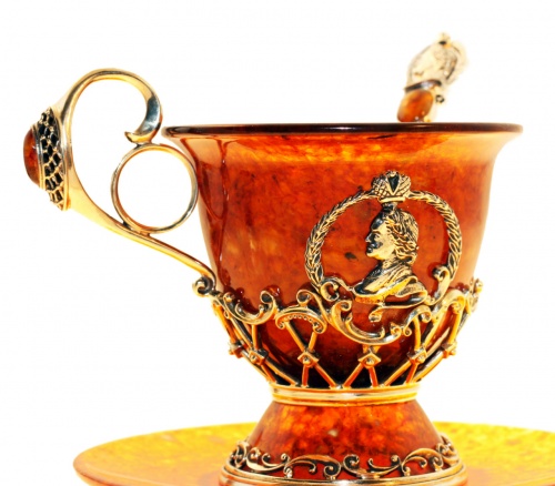 Чашка чайная "Пётр I" из янтаря, 9302/L фото 2