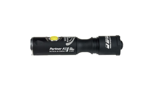 Фонарь светодиодный тактический Armytek Partner A1 Pro v3, 560 лм, теплый свет, аккумулятор фото 3
