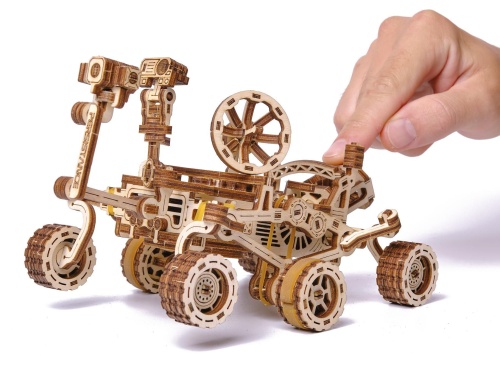 Механическая деревянная сборная модель Wood Trick Робот Марсоход фото 2