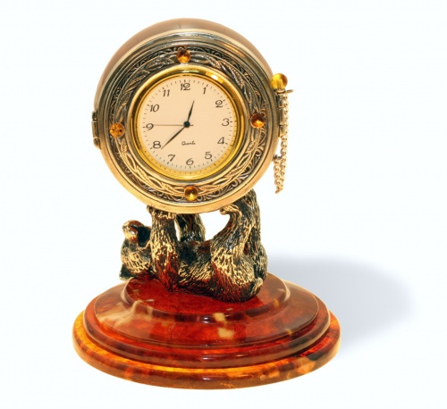 Сувенир-часы "Цирковой медведь" из янтаря, medv.11