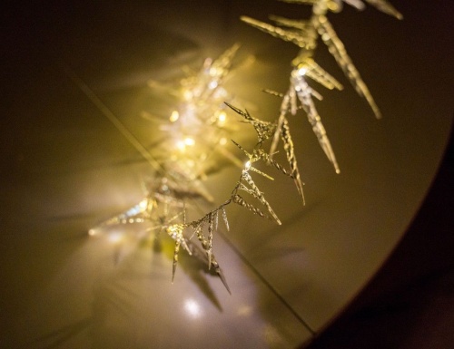 Электрогирлянда "Сосульки-иголочки", 13 тёплых белых LED-огней, 120 см, таймер, батарейки, Kaemingk фото 3